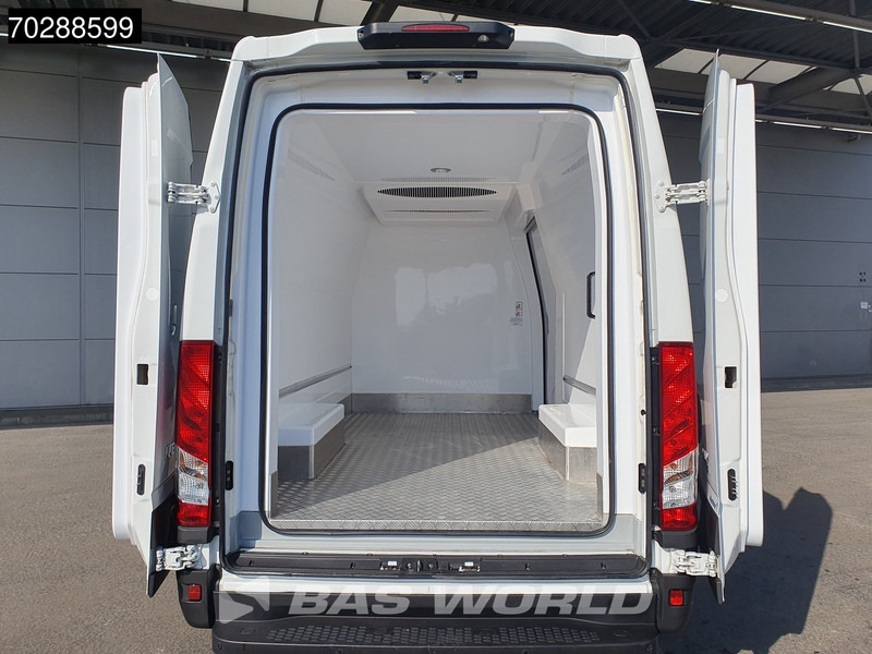 Iveco Daily 35S16 -20 Vriezer Koelwagen Automaat Kerstner 230V Stekker LED Airco Cruise Parkeersensoren Euro6 Koel Koeler Kühl Kühler Kühlwa - Carrinha frigorífica: foto 3 Iveco Daily 35S16 -20 Vriezer Koelwagen Automaat Kerstner 230V Stekker LED Airco Cruise Parkeersensoren Euro6 Koel Koeler Kühl Kühler Kühlwa - Carrinha frigorífica: foto 3