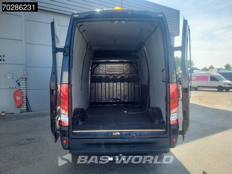 Iveco Daily 35S16 3,5t Trekhaak L2H2 Airco Cruise Camera Parkeersensoren Euro6 L2 11m3 Airco Trekhaak Cruise control - Furgão: foto 3 Iveco Daily 35S16 3,5t Trekhaak L2H2 Airco Cruise Camera Parkeersensoren Euro6 L2 11m3 Airco Trekhaak Cruise control - Furgão: foto 3