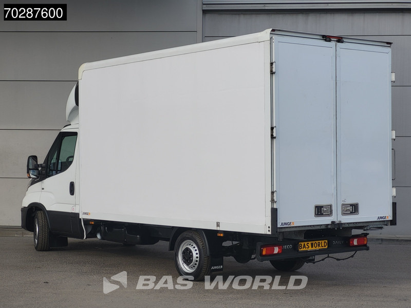 Iveco Daily 35S16 Automaat Bakwagen Achterdeuren 160PK Airco Camera Euro6 Meubelbak Koffer 21m3 Airco - Carrinha de contentor: foto 5 Iveco Daily 35S16 Automaat Bakwagen Achterdeuren 160PK Airco Camera Euro6 Meubelbak Koffer 21m3 Airco - Carrinha de contentor: foto 5