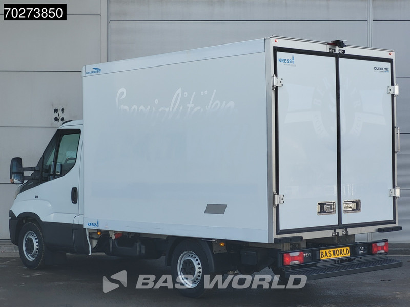 Iveco Daily 35S16 Koelwagen Automaat Carrier Pulsar 400 380V Stekker Airco Cruise Camera Koel Koeler Kühlwagen Kühlkoffer 12m3 Airco Cruise - Carrinha frigorífica: foto 5 Iveco Daily 35S16 Koelwagen Automaat Carrier Pulsar 400 380V Stekker Airco Cruise Camera Koel Koeler Kühlwagen Kühlkoffer 12m3 Airco Cruise - Carrinha frigorífica: foto 5