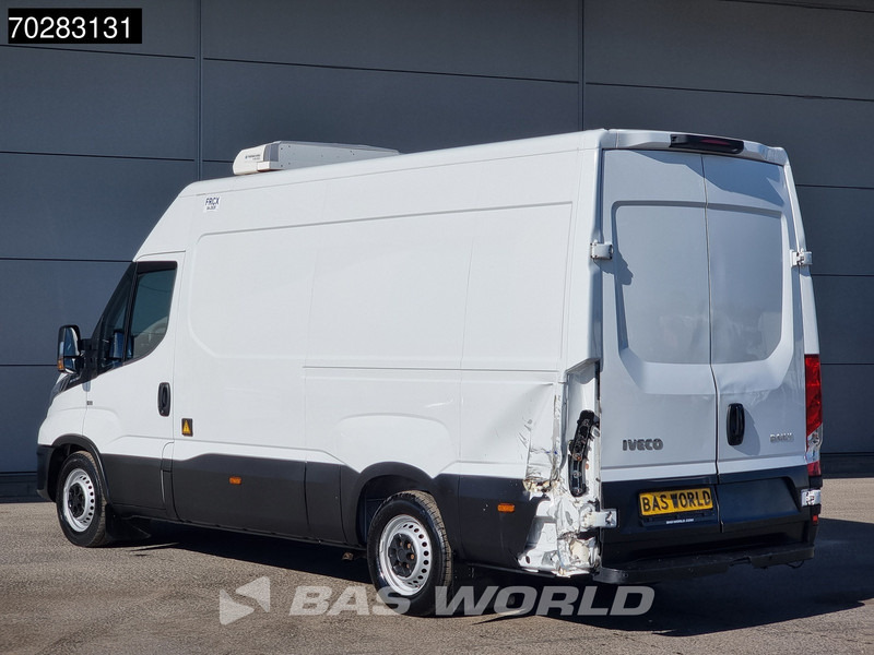 Iveco Daily 35S16 SCHADE/DAMAGE! Koelwagen Vriezer Automaat Thermo King V-300 MAX Airco Cruise Parkeersensoren Kühl Kühler Koel Koeler Kühlw - Carrinha frigorífica: foto 2 Iveco Daily 35S16 SCHADE/DAMAGE! Koelwagen Vriezer Automaat Thermo King V-300 MAX Airco Cruise Parkeersensoren Kühl Kühler Koel Koeler Kühlw - Carrinha frigorífica: foto 2