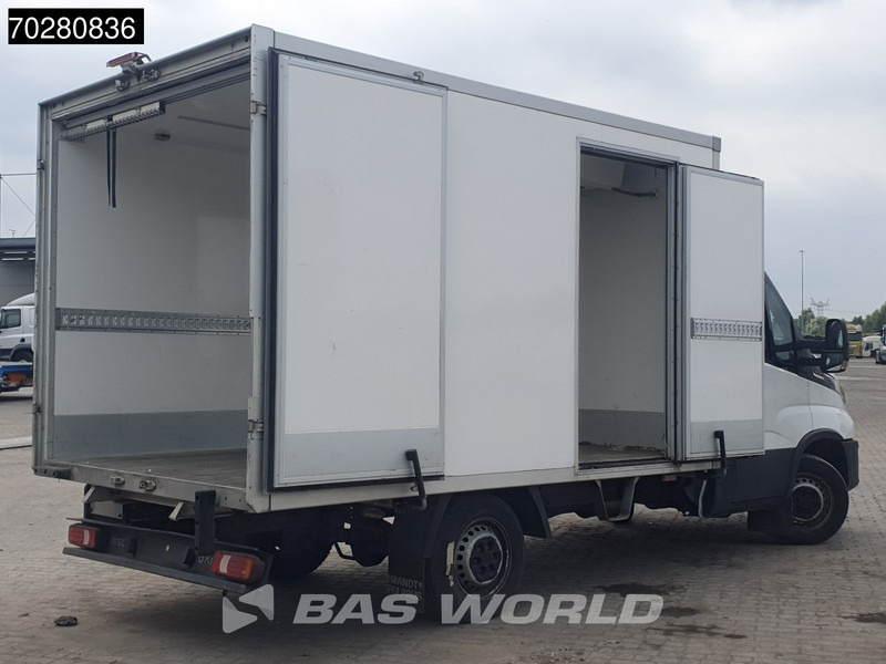 Iveco Daily 35S16 SCHADE! Koelwagen Zijdeur Carrier Xarios Airco Camera Euro6 Koel Koeler Kühl Kühler Kühlwagen Kühlkoffer 13m3 Airco - Carrinha frigorífica: foto 3 Iveco Daily 35S16 SCHADE! Koelwagen Zijdeur Carrier Xarios Airco Camera Euro6 Koel Koeler Kühl Kühler Kühlwagen Kühlkoffer 13m3 Airco - Carrinha frigorífica: foto 3
