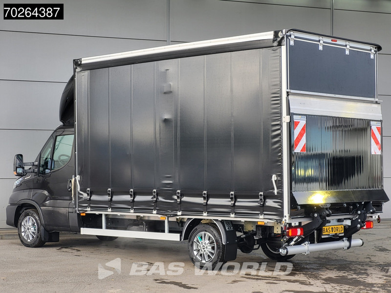 Iveco Daily 35S18 3.0L 180PK Automaat Schuifzeilen Laadklep ACC LED Navi Camera Euro6 Schuifzeil Zeilen Koffer Meubelbak Bakwagen 22m3 Airco - Furgão de toldo: foto 2 Iveco Daily 35S18 3.0L 180PK Automaat Schuifzeilen Laadklep ACC LED Navi Camera Euro6 Schuifzeil Zeilen Koffer Meubelbak Bakwagen 22m3 Airco - Furgão de toldo: foto 2