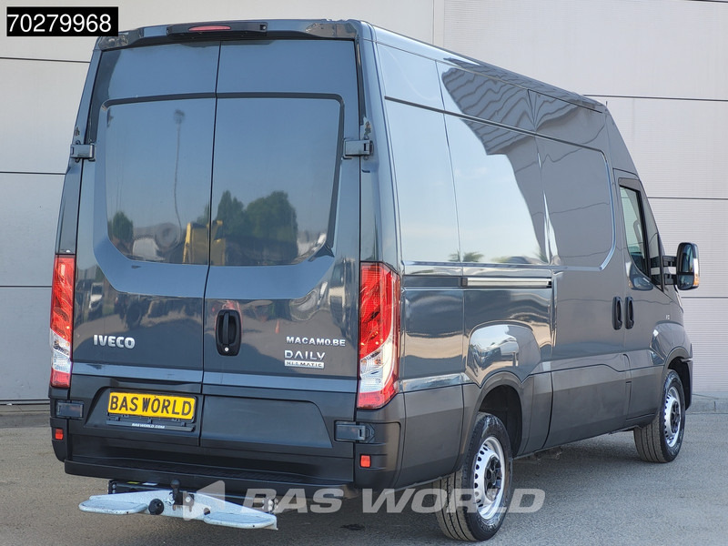 Iveco Daily 35S18 3.0L Automaat L2H2 3,5t Trekhaak Airco Cruise Camera L2 12m3 Airco Trekhaak Cruise control - Furgão: foto 5 Iveco Daily 35S18 3.0L Automaat L2H2 3,5t Trekhaak Airco Cruise Camera L2 12m3 Airco Trekhaak Cruise control - Furgão: foto 5