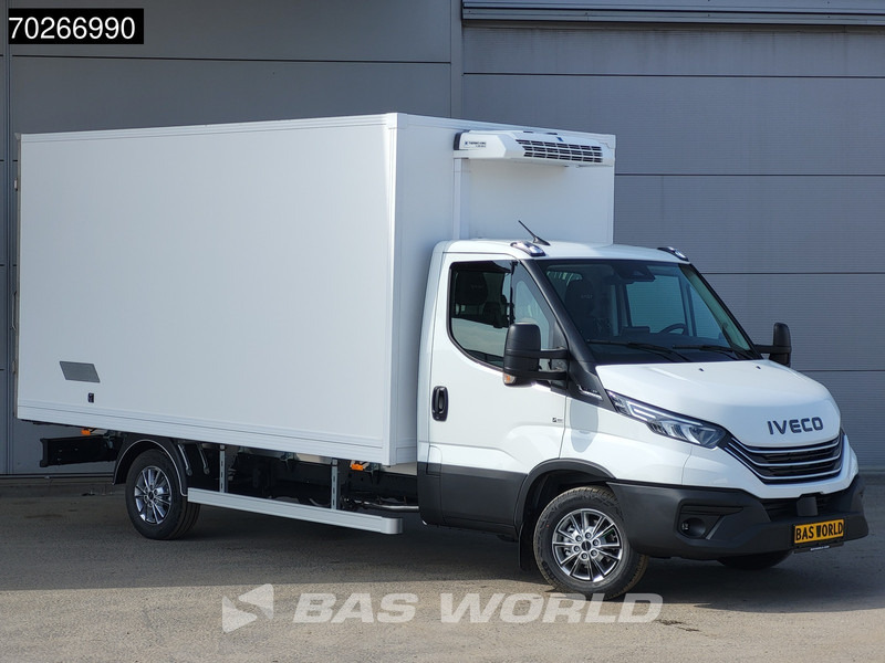 Iveco Daily 35S18 3.0L Koelwagen Vriezer Thermoking V-200 MAX 220V stekker -18 LED Navi Airco ACC Koel Koeler Kühler Kühlwagen Bakwagen Kühl - Carrinha frigorífica: foto 3 Iveco Daily 35S18 3.0L Koelwagen Vriezer Thermoking V-200 MAX 220V stekker -18 LED Navi Airco ACC Koel Koeler Kühler Kühlwagen Bakwagen Kühl - Carrinha frigorífica: foto 3