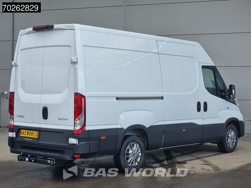 Iveco Daily 35S21 3.0L Automaat 2025 model L2H2 Trekhaak Tacho ACC LED CarPlay Velgen Camera L2H2 12m3 Airco Trekhaak - Furgão: foto 5 Iveco Daily 35S21 3.0L Automaat 2025 model L2H2 Trekhaak Tacho ACC LED CarPlay Velgen Camera L2H2 12m3 Airco Trekhaak - Furgão: foto 5