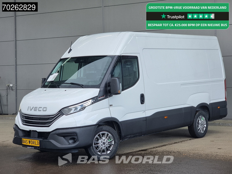 Iveco Daily 35S21 3.0L Automaat 2025 model L2H2 Trekhaak Tacho ACC LED CarPlay Velgen Camera L2H2 12m3 Airco Trekhaak - Furgão: foto 1 Iveco Daily 35S21 3.0L Automaat 2025 model L2H2 Trekhaak Tacho ACC LED CarPlay Velgen Camera L2H2 12m3 Airco Trekhaak - Furgão: foto 1