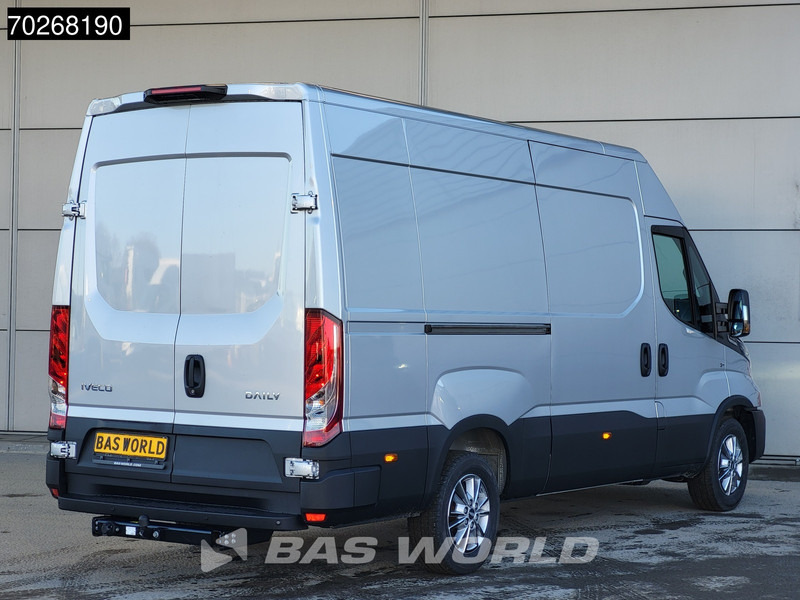Iveco Daily 35S21 3.0L Automaat L2H2 210PK 2025-Model 3,5t Trekgewicht ACC LED Navi LM-Velgen Camera Euro6 L2 12m3 Airco Trekhaak - Furgão: foto 5 Iveco Daily 35S21 3.0L Automaat L2H2 210PK 2025-Model 3,5t Trekgewicht ACC LED Navi LM-Velgen Camera Euro6 L2 12m3 Airco Trekhaak - Furgão: foto 5