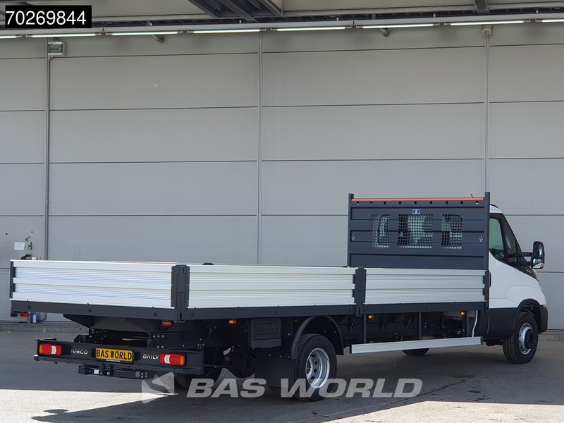 Iveco Daily 70C18 3.0L Automaat 525cm Open laadbak XXL Trekhaak ACC Navi Airco Pickup Pritsche Airco Trekhaak - Furgão caixa aberta: foto 5 Iveco Daily 70C18 3.0L Automaat 525cm Open laadbak XXL Trekhaak ACC Navi Airco Pickup Pritsche Airco Trekhaak - Furgão caixa aberta: foto 5