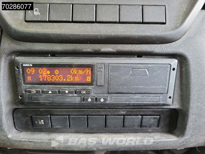 Furgão basculante Iveco Daily 72C18 3.0L Kipper met Kist Dubbellucht 3,5t Trekhaak Airco Cruise Euro6 Tipper Benne Kieper Airco Trekhaak Cruise control: foto 17