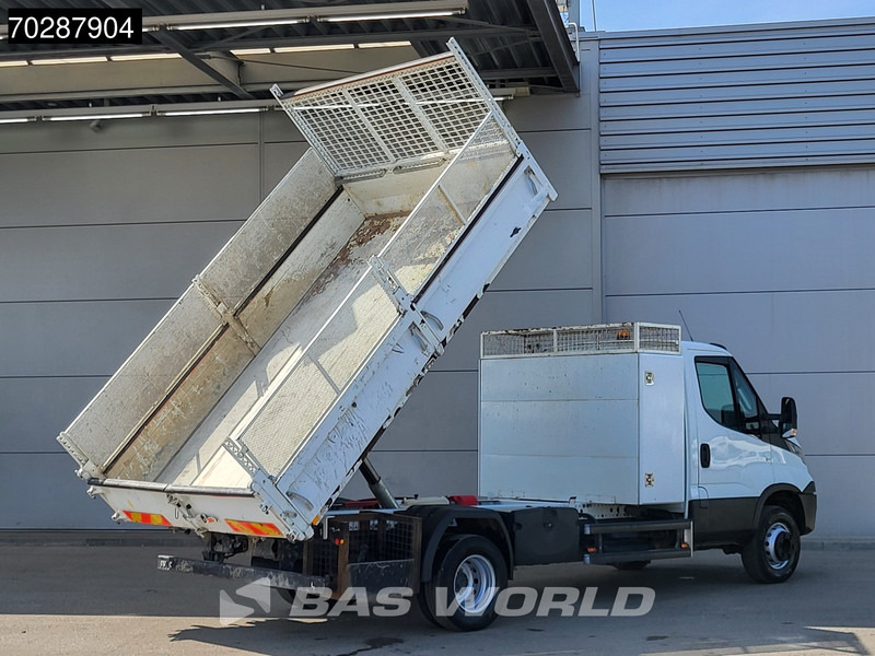Iveco Daily 72C18 3.0L Open Laadbak Dubbellucht 3,5t Trekhaak Airco Cruise Euro6 Pritsche Pickup Open Box 7m3 Airco Trekhaak Cruise control - Furgão caixa aberta: foto 2 Iveco Daily 72C18 3.0L Open Laadbak Dubbellucht 3,5t Trekhaak Airco Cruise Euro6 Pritsche Pickup Open Box 7m3 Airco Trekhaak Cruise control - Furgão caixa aberta: foto 2