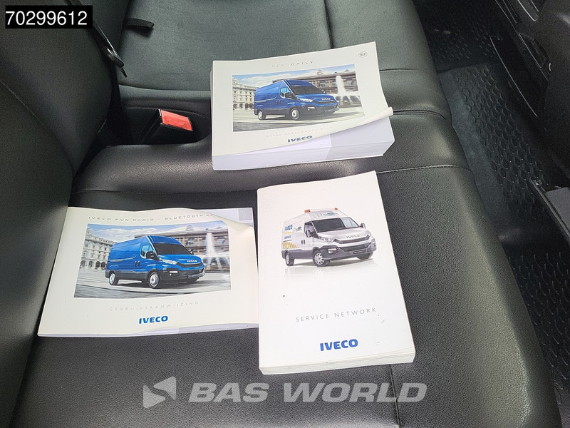 Furgão caixa aberta Iveco Daily Open Laadbak 3,5t Trekhaak Airco APK 05-2026 Euro6 Pritsche Pickup Open Box Airco Trekhaak: foto 20 Furgão caixa aberta Iveco Daily Open Laadbak 3,5t Trekhaak Airco APK 05-2026 Euro6 Pritsche Pickup Open Box Airco Trekhaak: foto 20