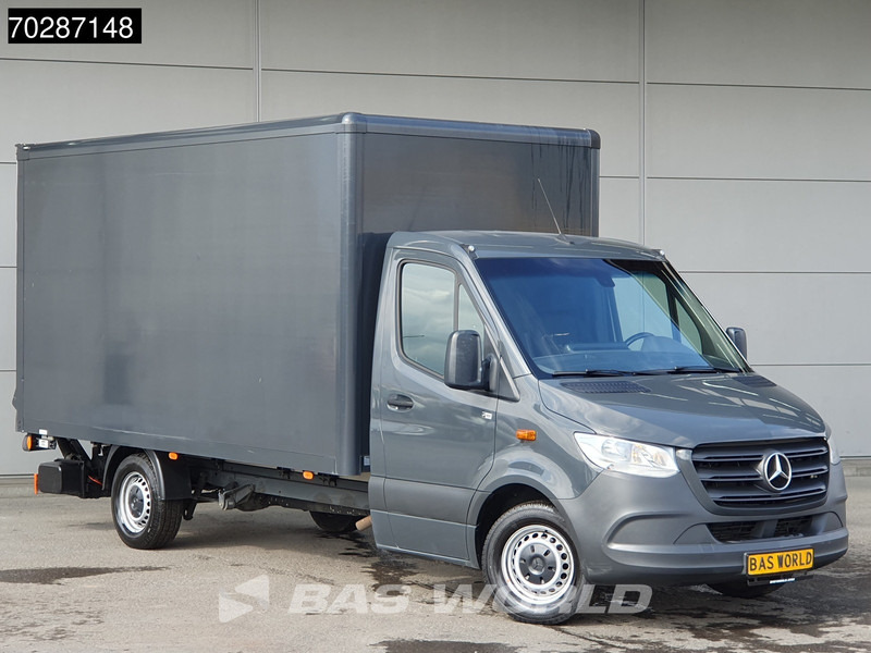 Mercedes-Benz Sprinter 316 CDI Laadklep Automaat Bakwagen ACC Airco Camera MBUX CarPlay Euro6 Meubelbak Koffer 19m3 Airco - Carrinha de contentor: foto 5 Mercedes-Benz Sprinter 316 CDI Laadklep Automaat Bakwagen ACC Airco Camera MBUX CarPlay Euro6 Meubelbak Koffer 19m3 Airco - Carrinha de contentor: foto 5