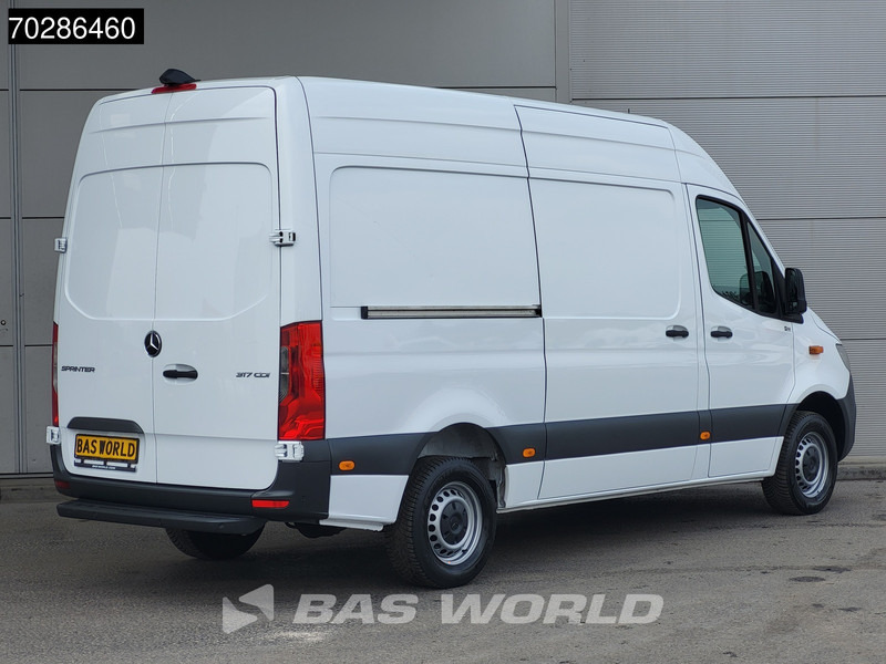 Mercedes-Benz Sprinter 317 CDI Automaat L2H2 Navi Airco Cruise Camera Parkeersensoren MBUX Euro6 L2 12m3 Airco Cruise control - Furgão: foto 5 Mercedes-Benz Sprinter 317 CDI Automaat L2H2 Navi Airco Cruise Camera Parkeersensoren MBUX Euro6 L2 12m3 Airco Cruise control - Furgão: foto 5