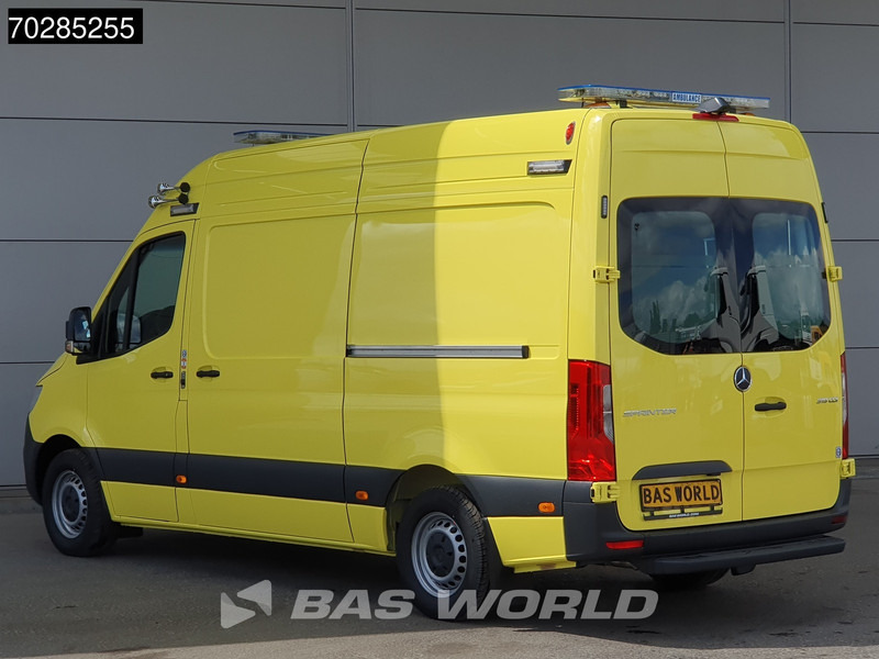Mercedes-Benz Sprinter 319 CDI Automaat Nieuw! Complete Ambulance Ziekenwagen Rettungswagen Krankenwagen 11m3 Airco Cruise control - Ambulância: foto 2 Mercedes-Benz Sprinter 319 CDI Automaat Nieuw! Complete Ambulance Ziekenwagen Rettungswagen Krankenwagen 11m3 Airco Cruise control - Ambulância: foto 2