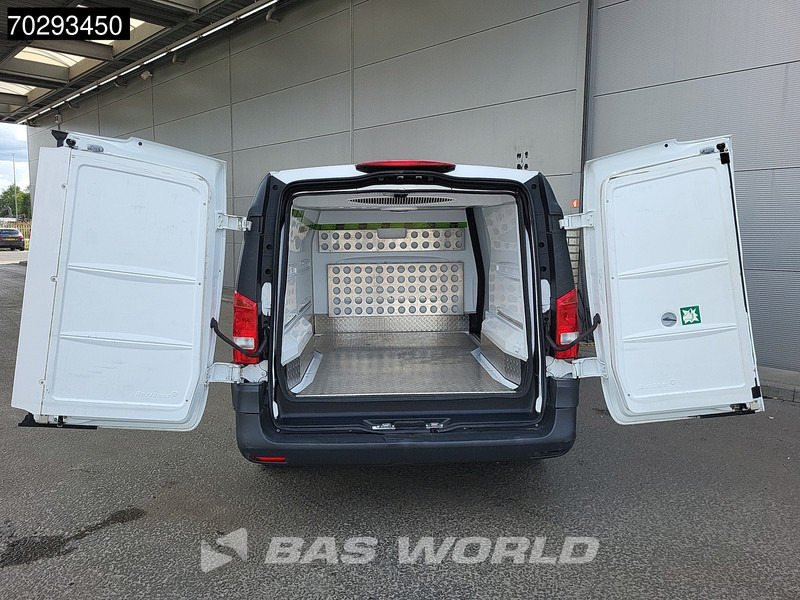 Mercedes-Benz eVito Elektrisch Koelwagen L2H1 41kWh WLTP 105km Automaat Kerstner Airco L2 Koel Koeler Kühl Kühler Kühlwagen 3m3 Airco - Carrinha frigorífica, Carrinha elétrica: foto 3 Mercedes-Benz eVito Elektrisch Koelwagen L2H1 41kWh WLTP 105km Automaat Kerstner Airco L2 Koel Koeler Kühl Kühler Kühlwagen 3m3 Airco - Carrinha frigorífica, Carrinha elétrica: foto 3