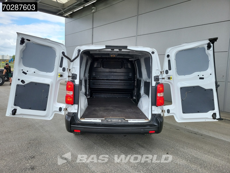 Opel Vivaro 145pk L3H1 Navi Airco Cruise Camera Parkeersensoren Euro6 L3 6m3 Airco Cruise control - Furgão compacto: foto 3 Opel Vivaro 145pk L3H1 Navi Airco Cruise Camera Parkeersensoren Euro6 L3 6m3 Airco Cruise control - Furgão compacto: foto 3