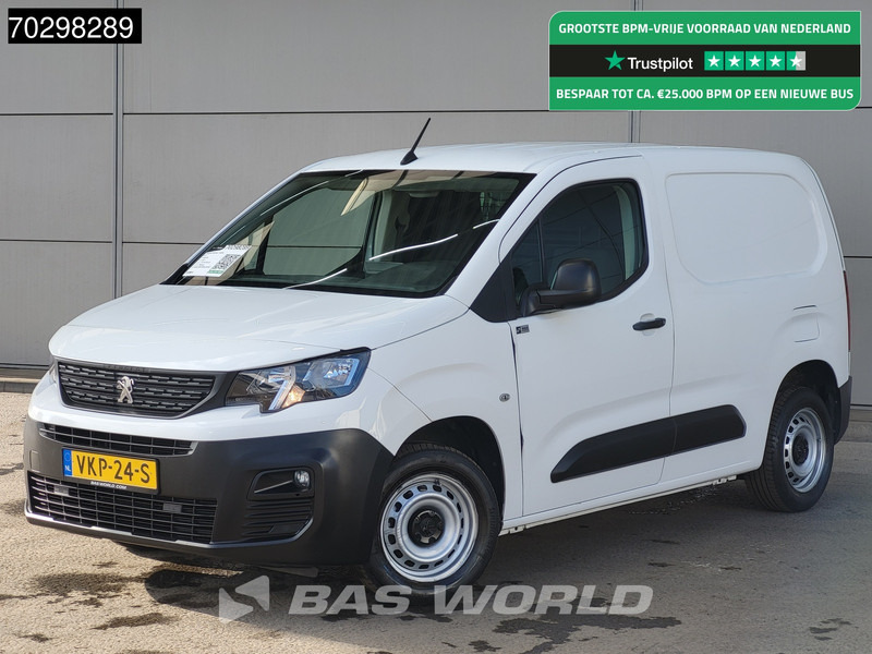 Peugeot Partner 110PK Benzine Emissievrij L1H1 Navi Airco Cruise Parkeersensoren Euro6 L1 Kompakt Airco Cruise control - Furgão compacto: foto 1 Peugeot Partner 110PK Benzine Emissievrij L1H1 Navi Airco Cruise Parkeersensoren Euro6 L1 Kompakt Airco Cruise control - Furgão compacto: foto 1