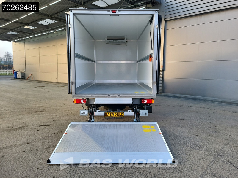 Renault Master 170pk Koelwagen Laadklep Thermo King V-200 MAX 220V stekker -15 LED Koel Koeler Vries Kühlwagen Kühlkoffer Frigo Airco Cruise control - Carrinha frigorífica: foto 3 Renault Master 170pk Koelwagen Laadklep Thermo King V-200 MAX 220V stekker -15 LED Koel Koeler Vries Kühlwagen Kühlkoffer Frigo Airco Cruise control - Carrinha frigorífica: foto 3