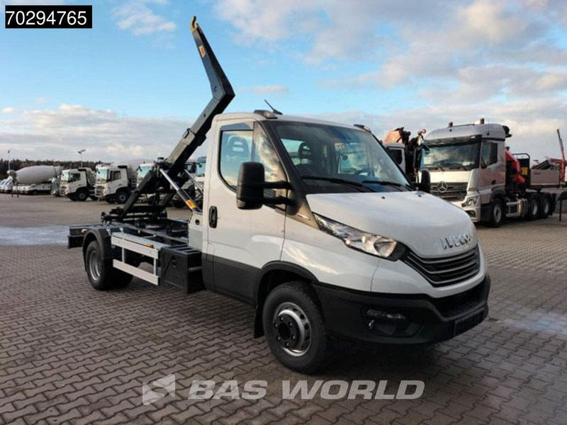 Iveco Daily 70C18 5 Tonnes Hooklift Euro 6 A/C - Furgão basculante: foto 3 Iveco Daily 70C18 5 Tonnes Hooklift Euro 6 A/C - Furgão basculante: foto 3