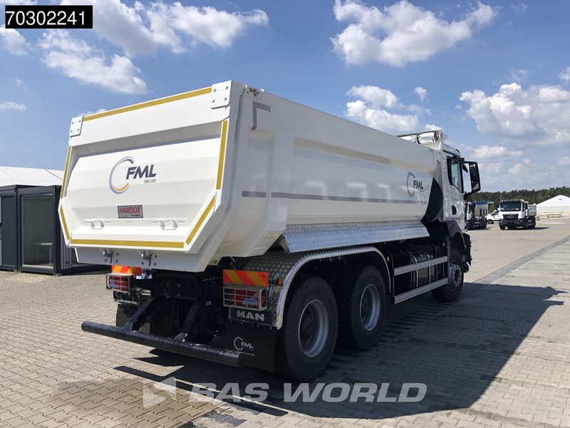 MAN TGS 33.400 6X4 NEW 17m3 KH Kipper Manual Steel suspension Big-Axle EURO 2 - Caminhão basculante: foto 5 MAN TGS 33.400 6X4 NEW 17m3 KH Kipper Manual Steel suspension Big-Axle EURO 2 - Caminhão basculante: foto 5