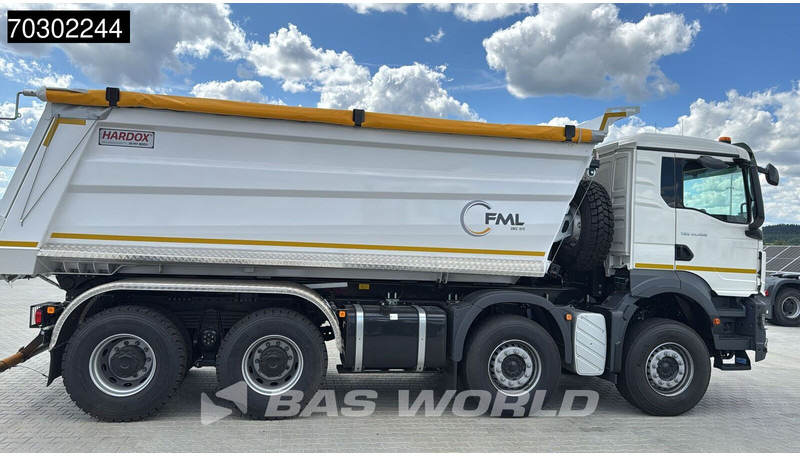 MAN TGS 41.400 8X4 NEW! 20m3 Hardox tipper Steel suspension Manual Euro 2 - Caminhão basculante: foto 3 MAN TGS 41.400 8X4 NEW! 20m3 Hardox tipper Steel suspension Manual Euro 2 - Caminhão basculante: foto 3