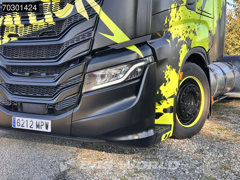 Iveco S-Way 460 4X2 Metallica Edition! LNG Full-Air Retarder 2xTanks Standklima Euro 6 - Tractor: foto 5 Iveco S-Way 460 4X2 Metallica Edition! LNG Full-Air Retarder 2xTanks Standklima Euro 6 - Tractor: foto 5