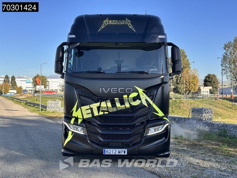 Iveco S-Way 460 4X2 Metallica Edition! LNG Full-Air Retarder 2xTanks Standklima Euro 6 - Tractor: foto 3 Iveco S-Way 460 4X2 Metallica Edition! LNG Full-Air Retarder 2xTanks Standklima Euro 6 - Tractor: foto 3