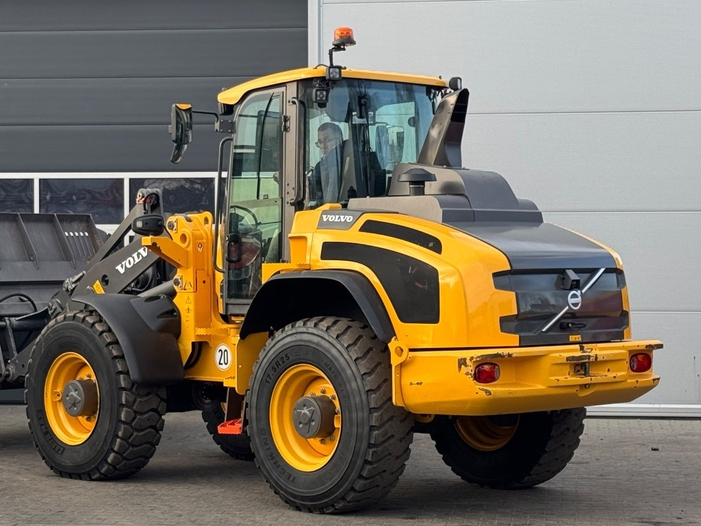 Carregadeira de rodas Volvo L 45 H: foto 7