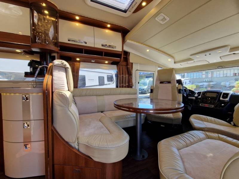 Carthago E-Line 51 QB - Autocaravana integral: foto 4 Carthago E-Line 51 QB - Autocaravana integral: foto 4