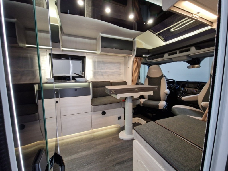 Chausson 788 Titanium Ultimate Ford M24 - Autocaravana perfilada: foto 4 Chausson 788 Titanium Ultimate Ford M24 - Autocaravana perfilada: foto 4