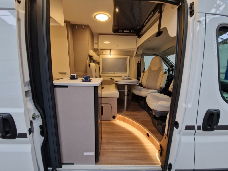 Etrusco CV 600 DB - Campervan: foto 5 Etrusco CV 600 DB - Campervan: foto 5