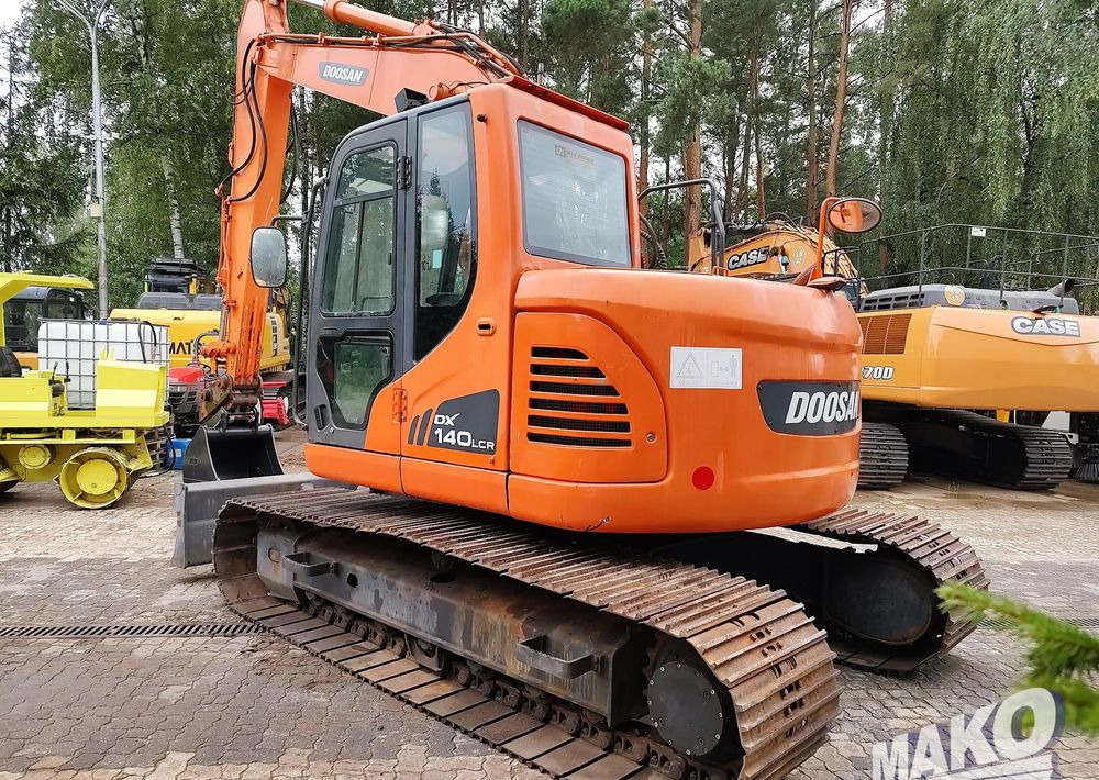 Doosan DX140LCR - Escavadora de rastos: foto 2 Doosan DX140LCR - Escavadora de rastos: foto 2