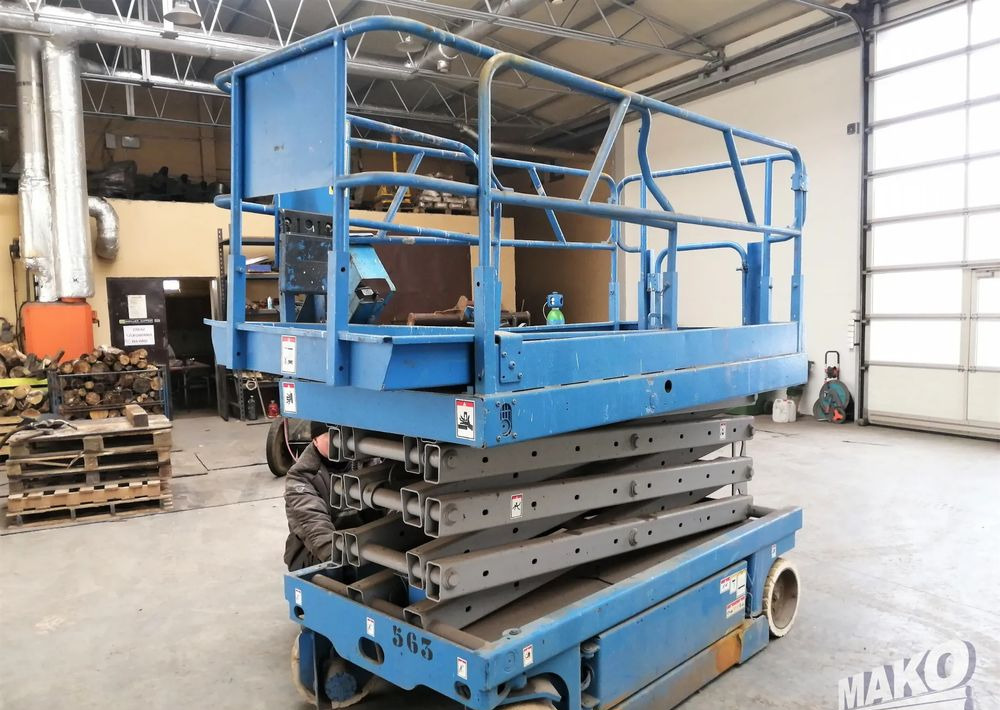 Genie GS 2046 - Plataforma de Tijera/ Plataforma de tesoura: foto 3 Genie GS 2046 - Plataforma de Tijera/ Plataforma de tesoura: foto 3