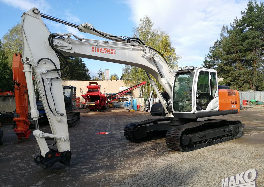 Hitachi ZX210 LC-5B - Escavadora de rastos: foto 1 Hitachi ZX210 LC-5B - Escavadora de rastos: foto 1