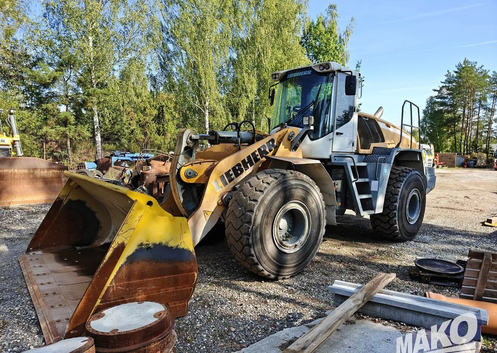 Liebherr L566 - Carregadeira de rodas: foto 4 Liebherr L566 - Carregadeira de rodas: foto 4