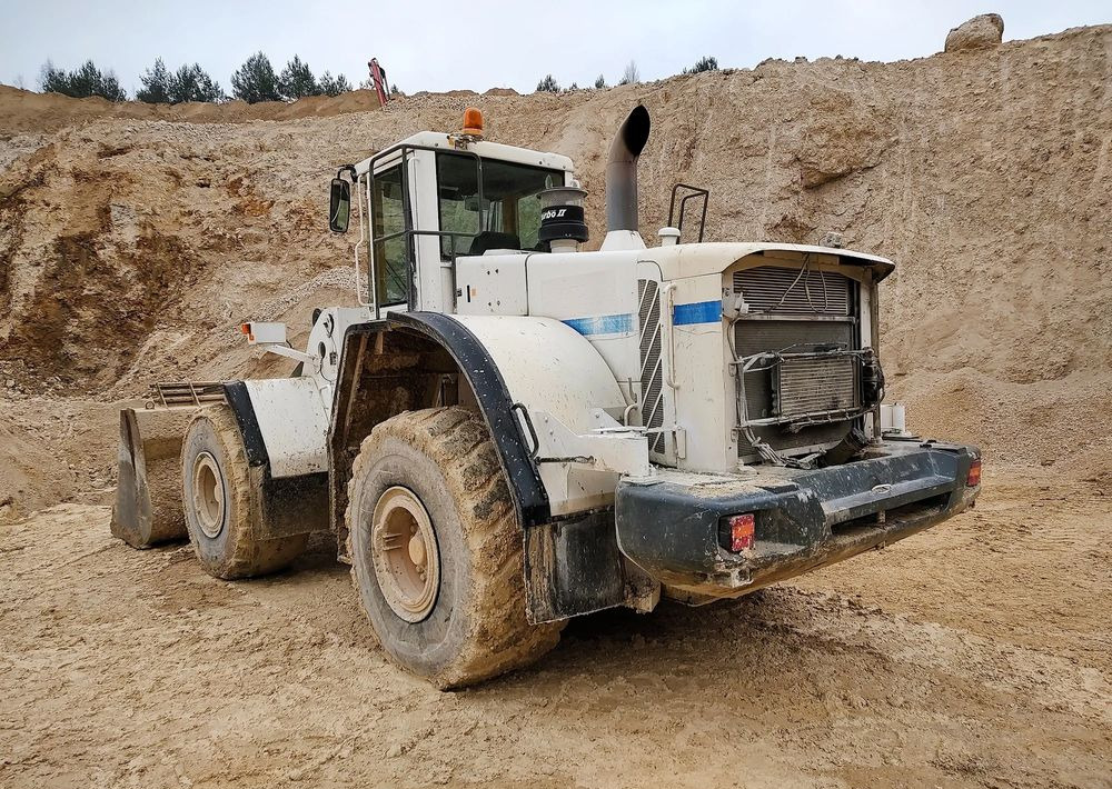 Volvo L180E - Carregadeira de rodas: foto 3 Volvo L180E - Carregadeira de rodas: foto 3