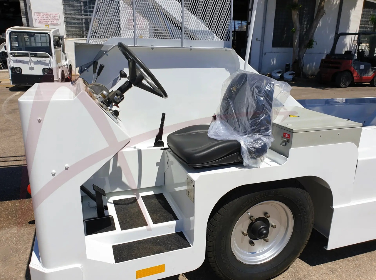 CHARLATTE CBL2000D - Veículo com correia transportadora: foto 5 CHARLATTE CBL2000D - Veículo com correia transportadora: foto 5