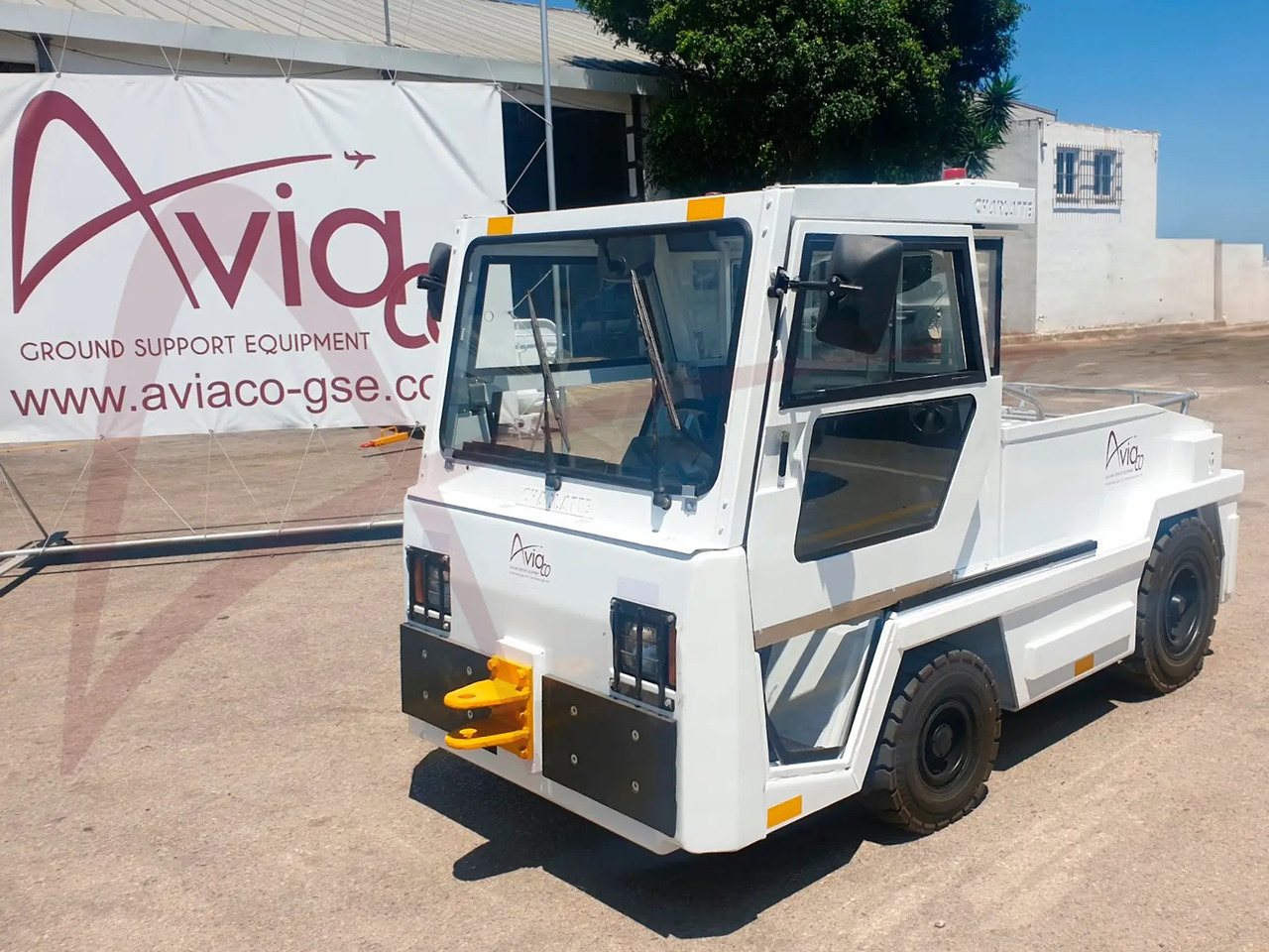 CHARLATTE T135 - Trator de bagagem: foto 1 CHARLATTE T135 - Trator de bagagem: foto 1