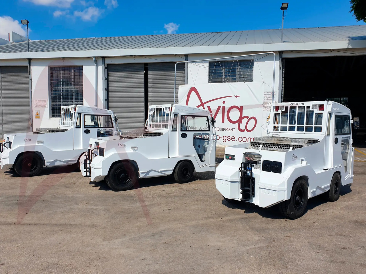 CHARLATTE TE.225 - Trator de bagagem: foto 3 CHARLATTE TE.225 - Trator de bagagem: foto 3