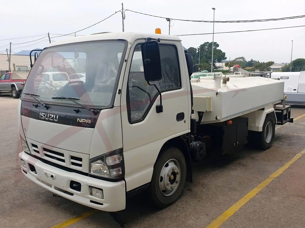 DENGE LT-01 - Caminhão para drenagem de lavatórios: foto 1 DENGE LT-01 - Caminhão para drenagem de lavatórios: foto 1