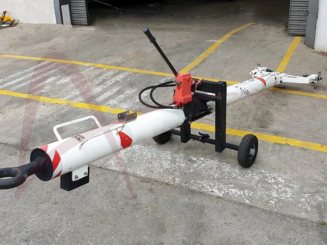 CAVOTEC FLADUNG FSST CRJ100-1000 - Equipamento aeroportuário: foto 3 CAVOTEC FLADUNG FSST CRJ100-1000 - Equipamento aeroportuário: foto 3