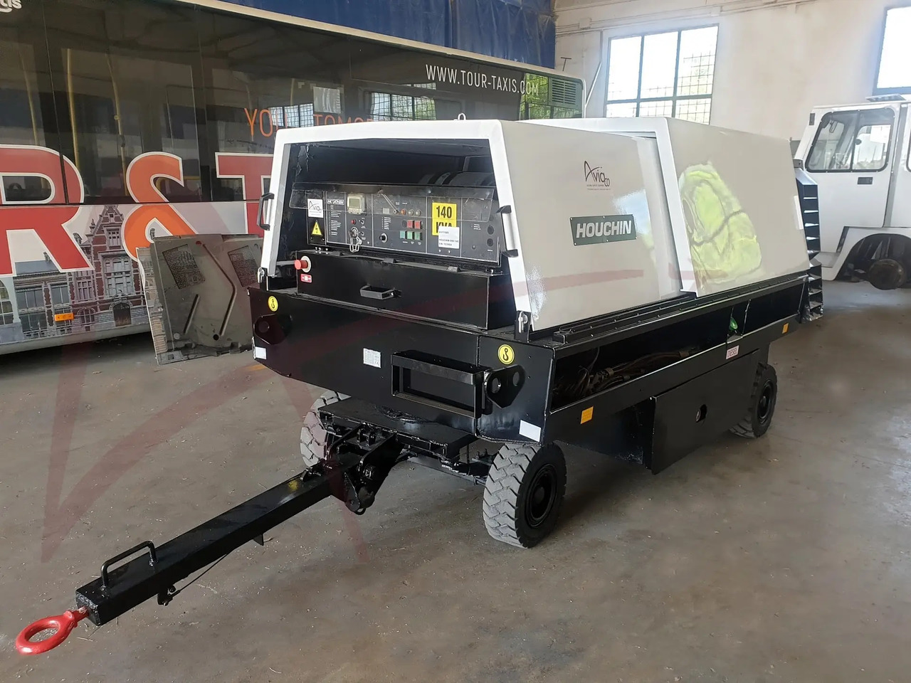 HOUCHIN C690-140 - Unidade de energia terrestre: foto 4 HOUCHIN C690-140 - Unidade de energia terrestre: foto 4