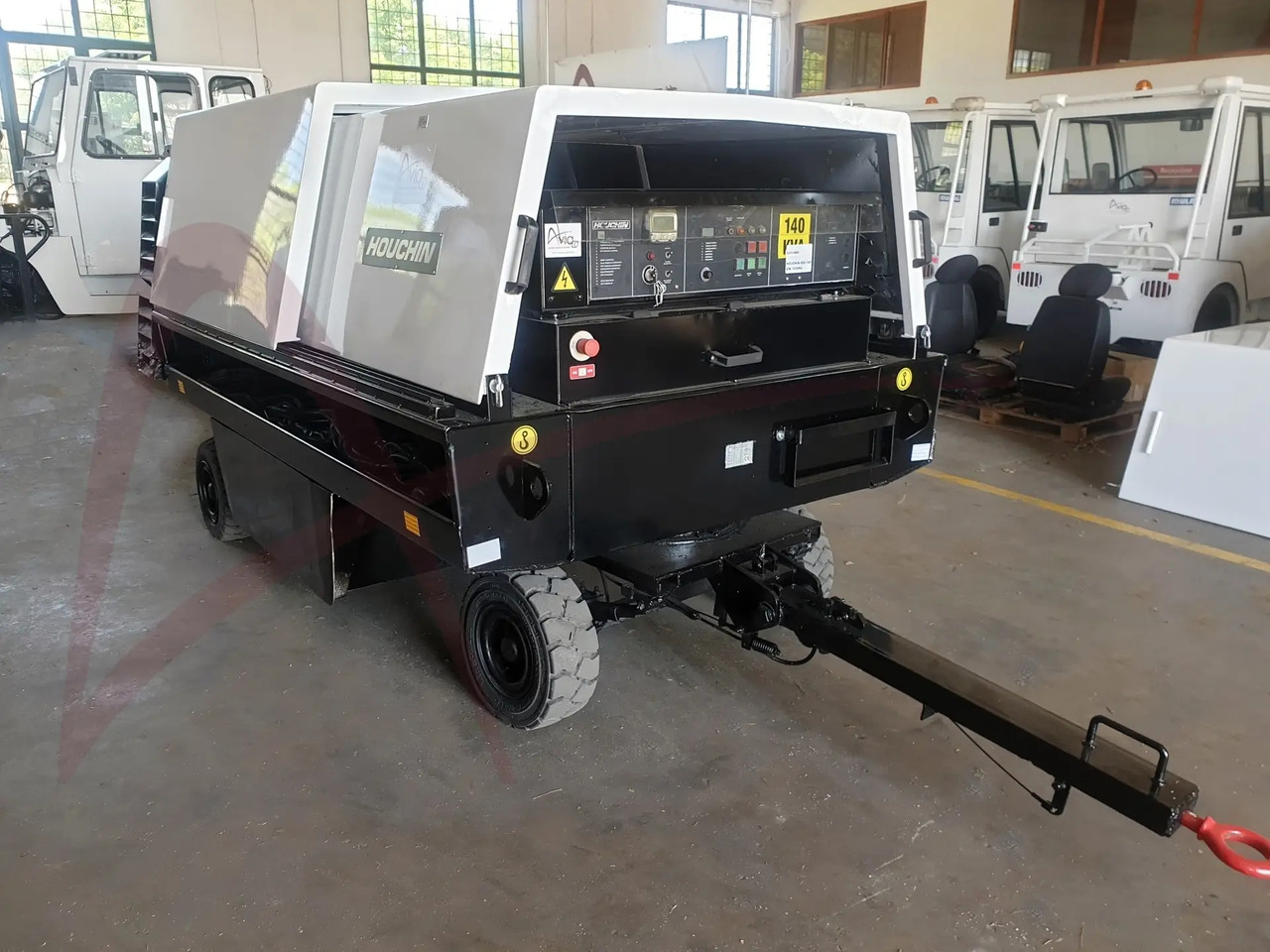 HOUCHIN C690-140 - Unidade de energia terrestre: foto 2 HOUCHIN C690-140 - Unidade de energia terrestre: foto 2