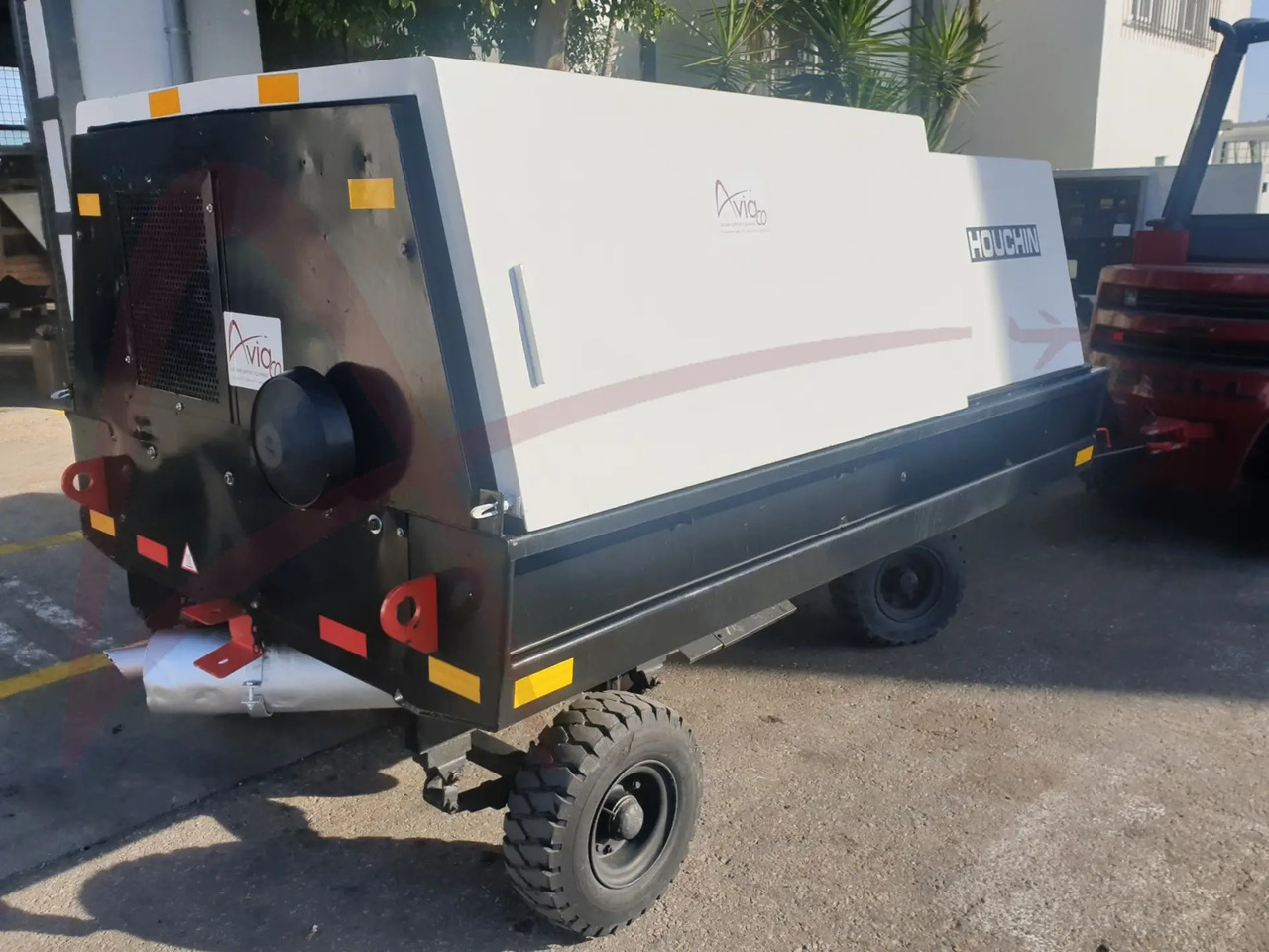 HOUCHIN D690 SV - Unidade de energia terrestre: foto 1 HOUCHIN D690 SV - Unidade de energia terrestre: foto 1