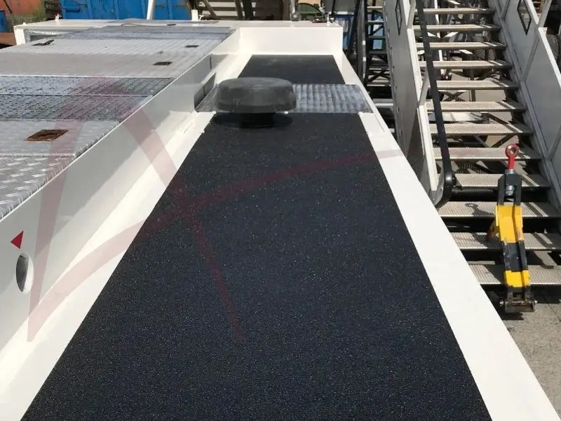 SCHOPF F396W - Trator de push-back: foto 3 SCHOPF F396W - Trator de push-back: foto 3