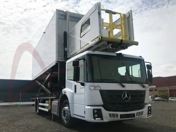 TECNOVE ECONIC 1827 - Caminhão de catering: foto 1 TECNOVE ECONIC 1827 - Caminhão de catering: foto 1