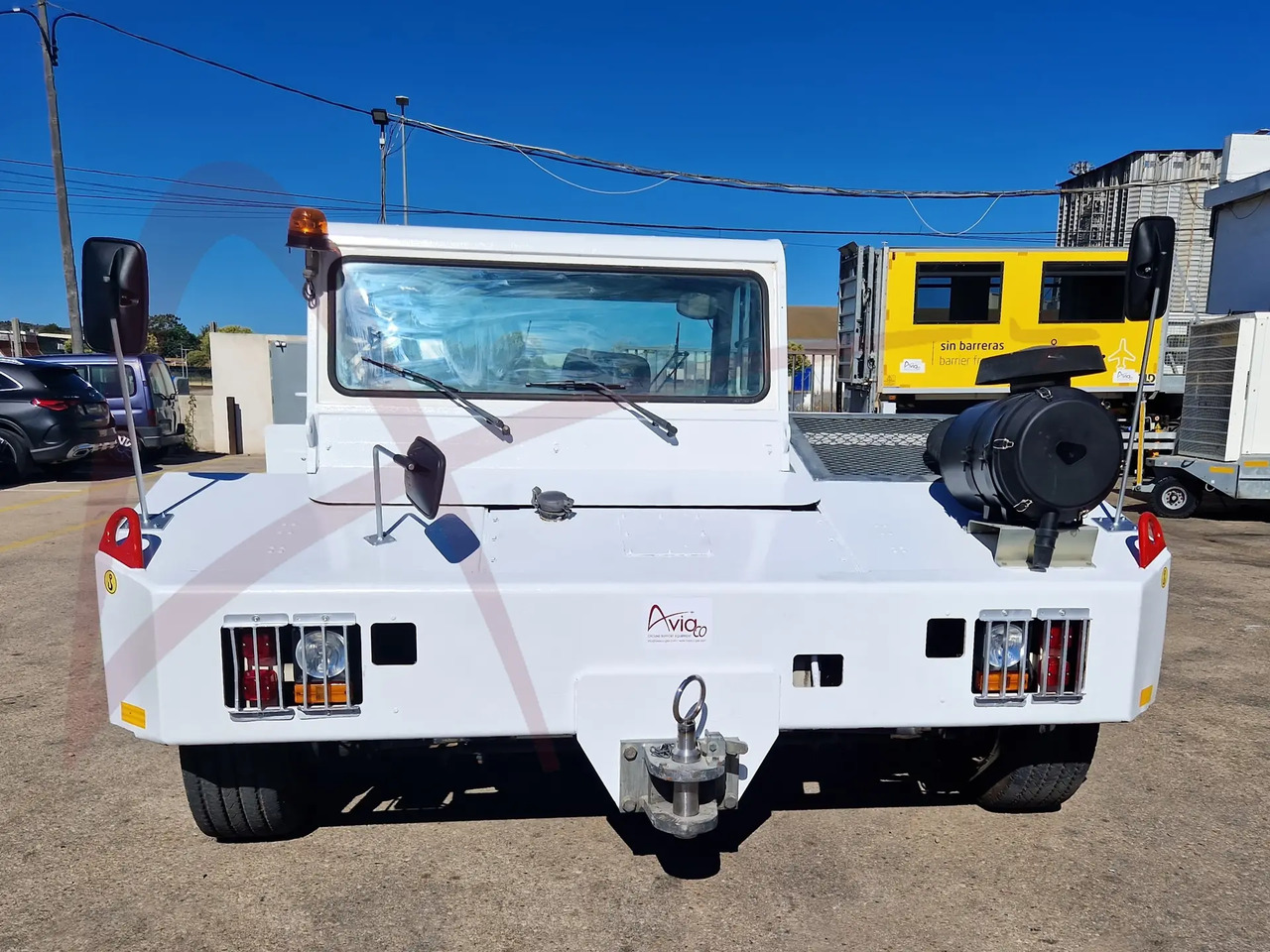 TLD TPX-200-S - Trator de push-back: foto 3 TLD TPX-200-S - Trator de push-back: foto 3