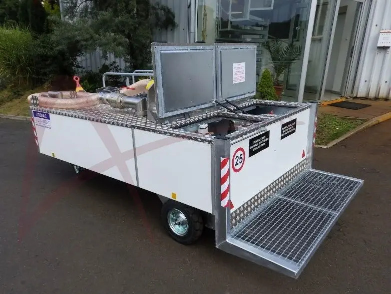 ZODIAC PVL-C 1000 - Caminhão para drenagem de lavatórios: foto 2 ZODIAC PVL-C 1000 - Caminhão para drenagem de lavatórios: foto 2