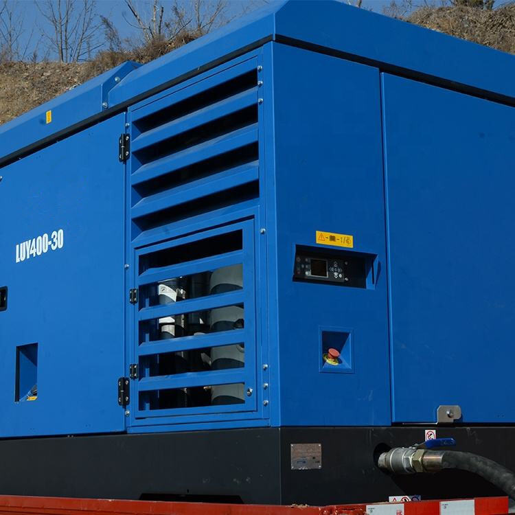 Liutech 400-30 1412CFM 30Bar Portable Screw Diesel - Compressor de ar: foto 2 Liutech 400-30 1412CFM 30Bar Portable Screw Diesel - Compressor de ar: foto 2